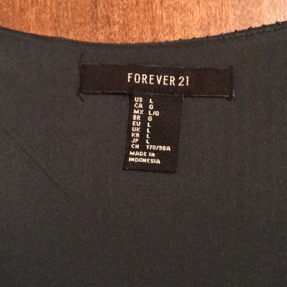 HOLIDAY DRESS - Picture 2 of 5